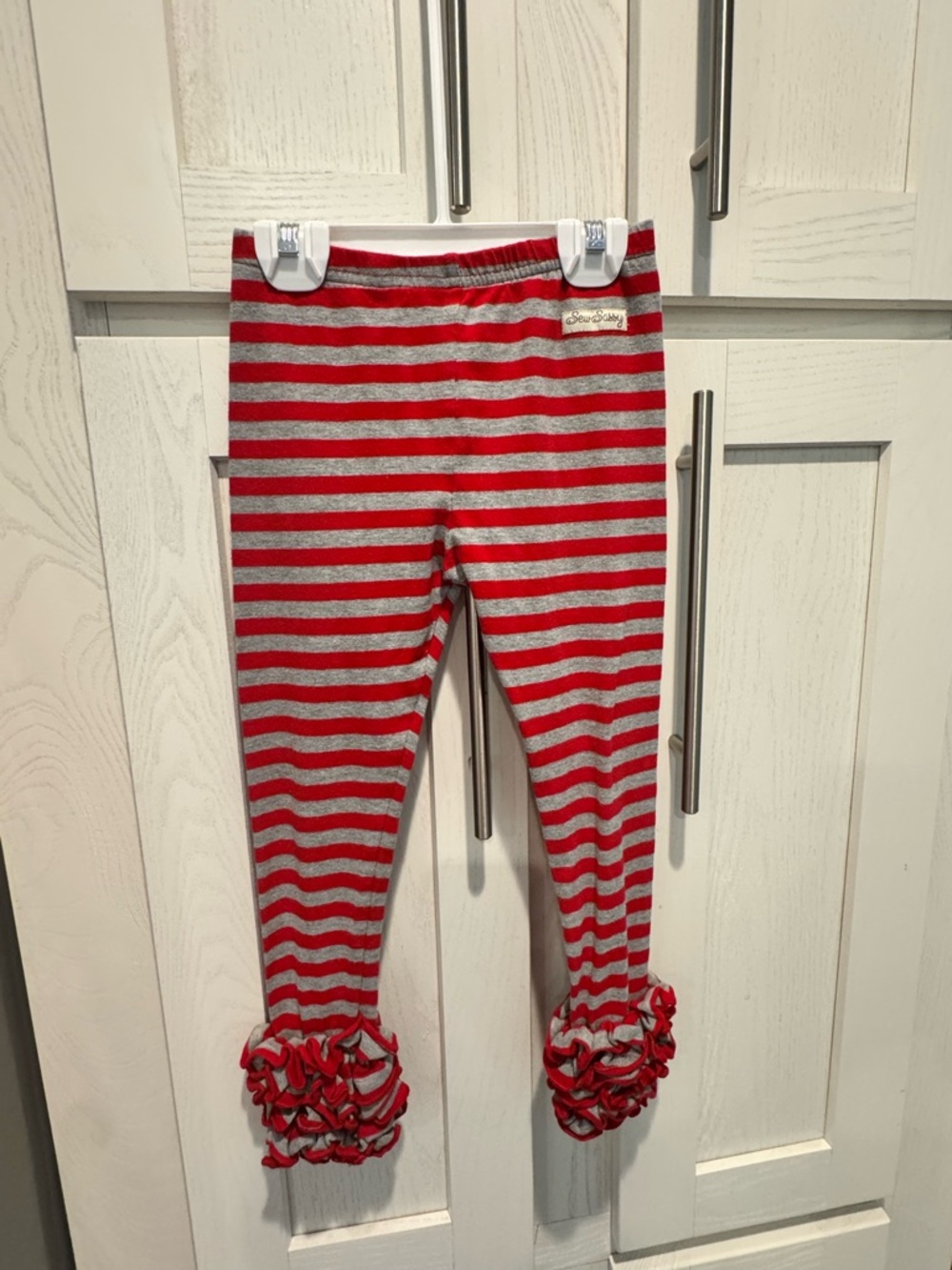 Girls Red & Gray Striped Ruffle-Hem Leggings